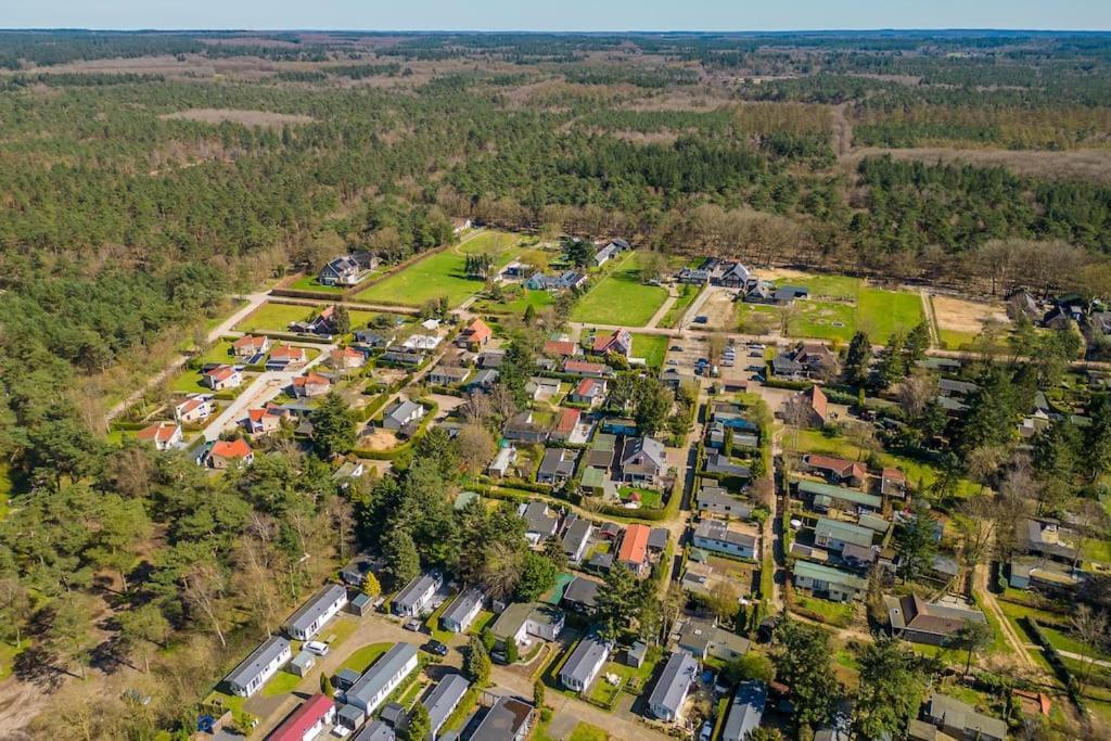 푸텐 4-Pers. Chalet Met Eigen Parkeerplaats In Veluwe 빌라 외부 사진